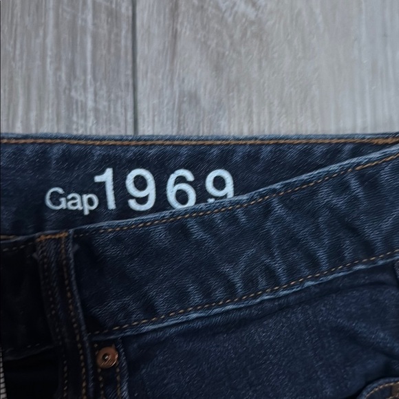 Gap Women's 1969 Curvy Jean Shorts Size 28 - Picture 2 of 5